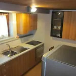בית כפרי Cascina Giardini אלבה