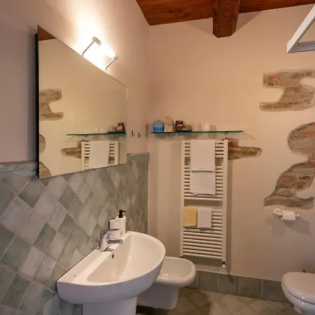 Cascina Giardini Country house *