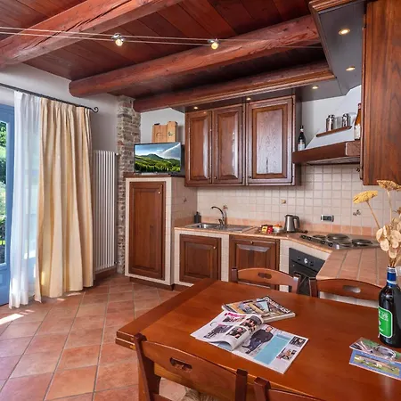 Hétvégi ház Cascina Giardini *